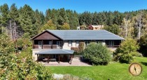 C133 Unica y exclusiva propiedad de categoría - 608 m2 en 4 lotes 6082m2 totales-  Chapelco Golf 
