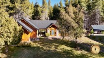 C268 - Exclusiva propiedad de 3 dormitorios de 200m2 en lote de 1430 m2 - Chihuallanca - Lago Lolog 