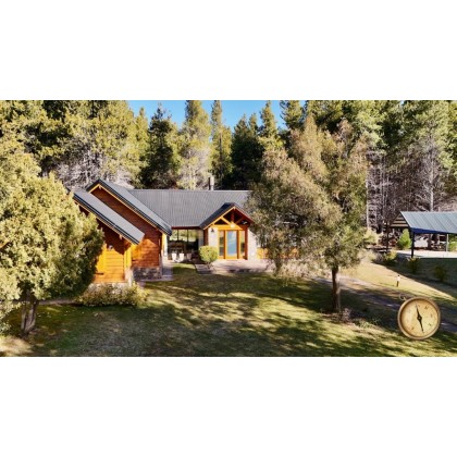 C268 - Exclusiva propiedad de 3 dormitorios de 200m2 en lote de 1430 m2 - Chihuallanca - Lago Lolog 