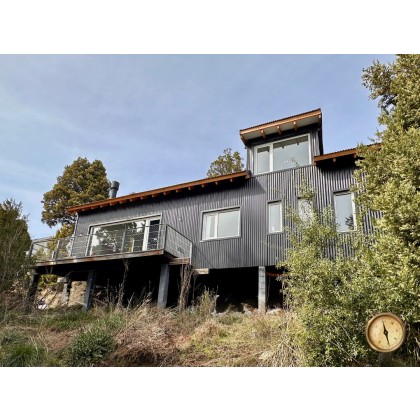 C270 - Casa de 3 dormitorios - 170 m2  en Lote de 2500 m2  - Los Riscos