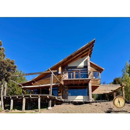 C271 - Casa de 1 dormitorio - 124 m2  en Lote de 2500 m2  - Handel