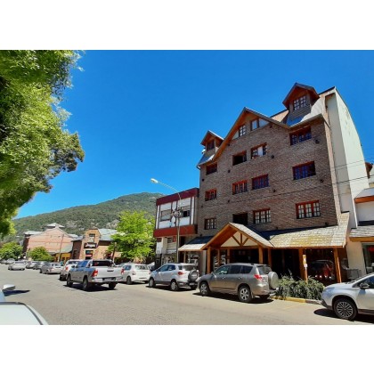 D142 Departamento dos dormitorios 61 m2- Gral Roca al 1000 - Centro