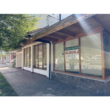 AC045 -Excelente Local Comercial 130m2  Centro -