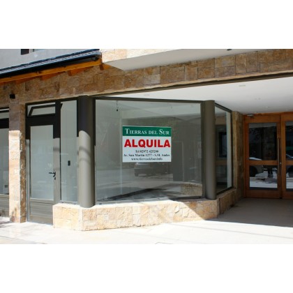 AC024 - Local en muy buena zona céntrica - Curruhuinca al 700