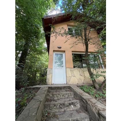 AL112 - Duplex de dos dormitorios Perito Moreno al 1800