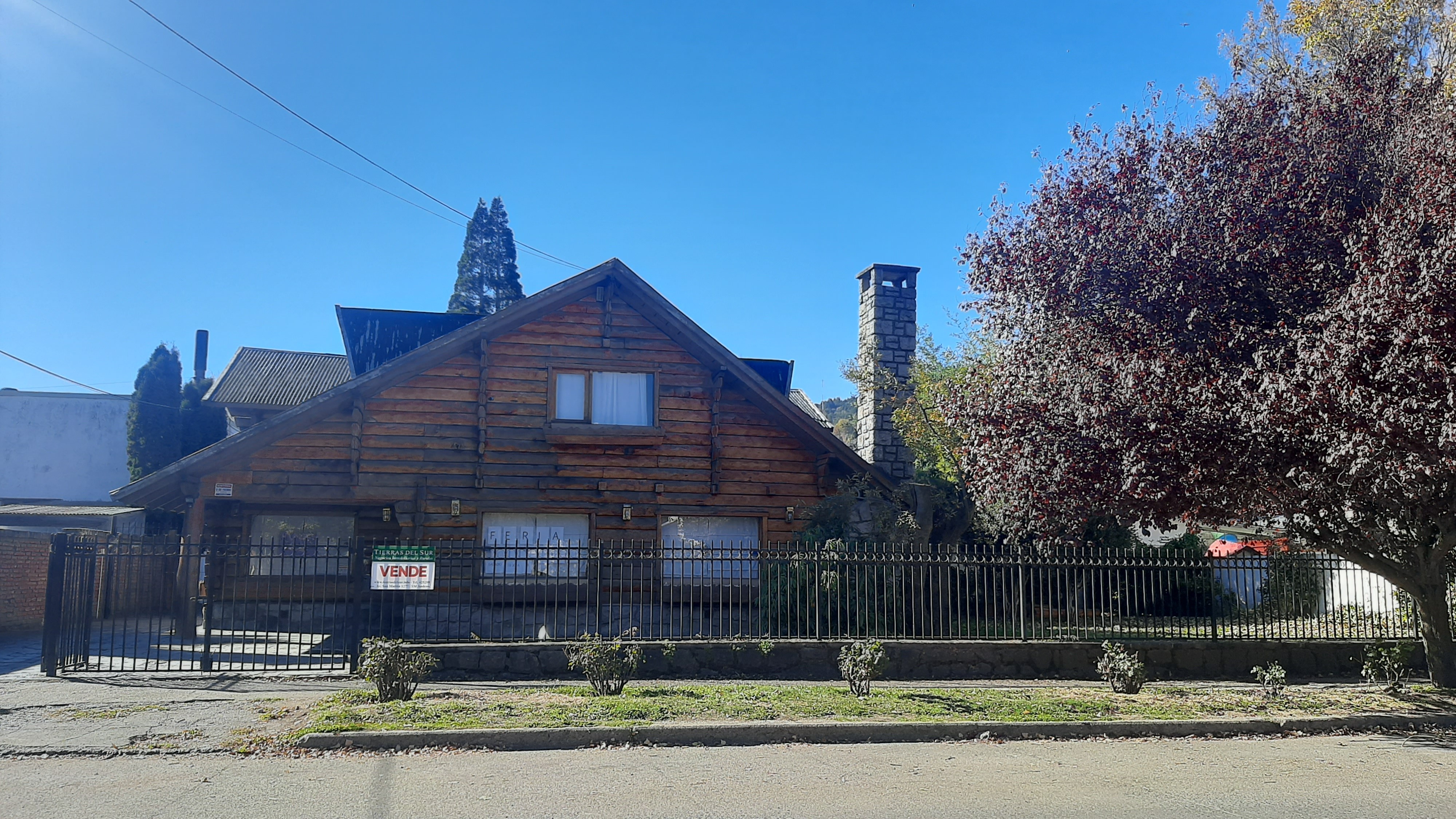 C183 - Casa y cabañas en zona centro