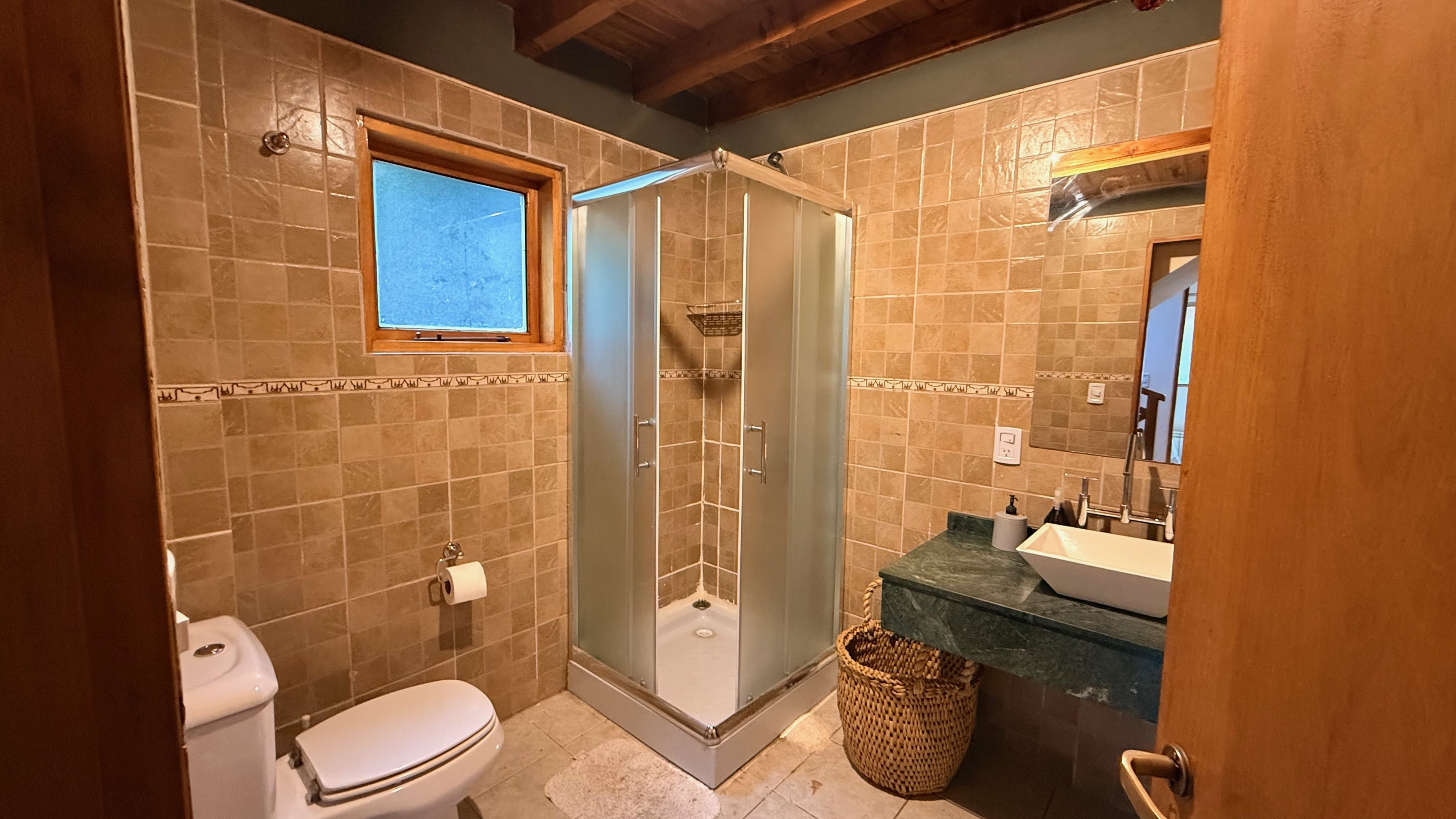 AL144 - Excelente casa de 3 dormitorios con jardín propio