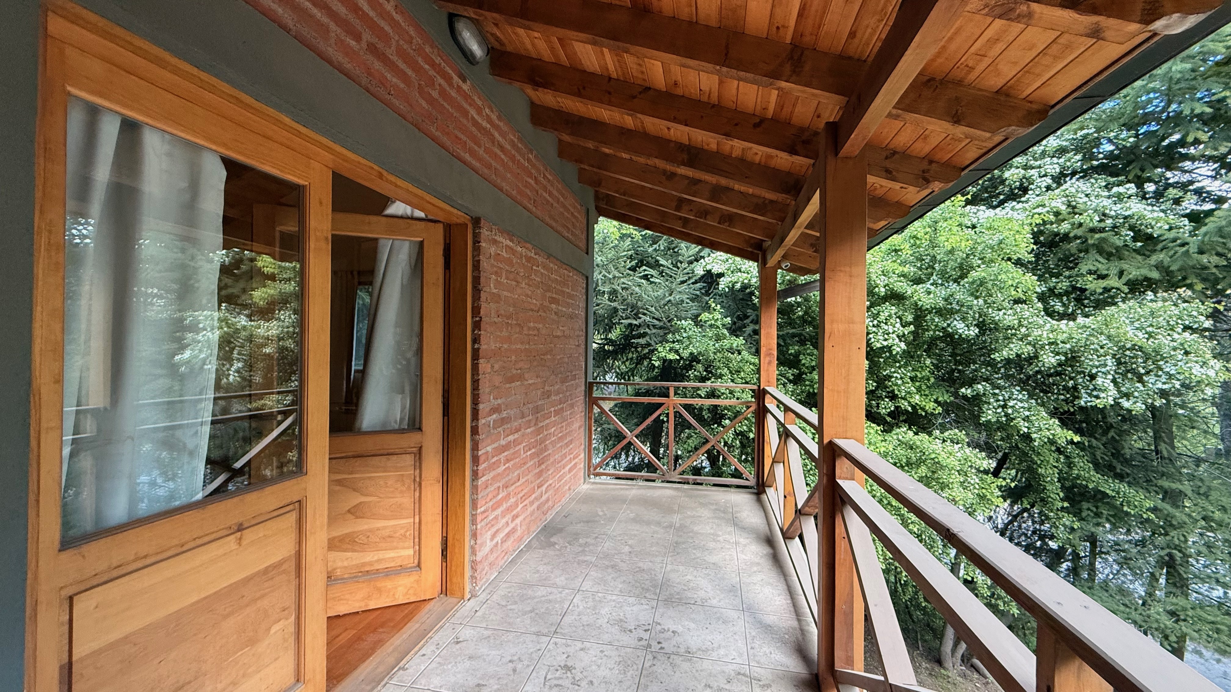 AL144 - Excelente casa de 3 dormitorios con jardín propio