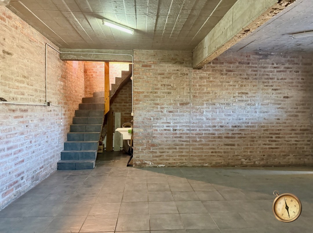 C007 - Casa de 3 dormitorios 300m2 en lote de 1500m2 - Altos del Sol