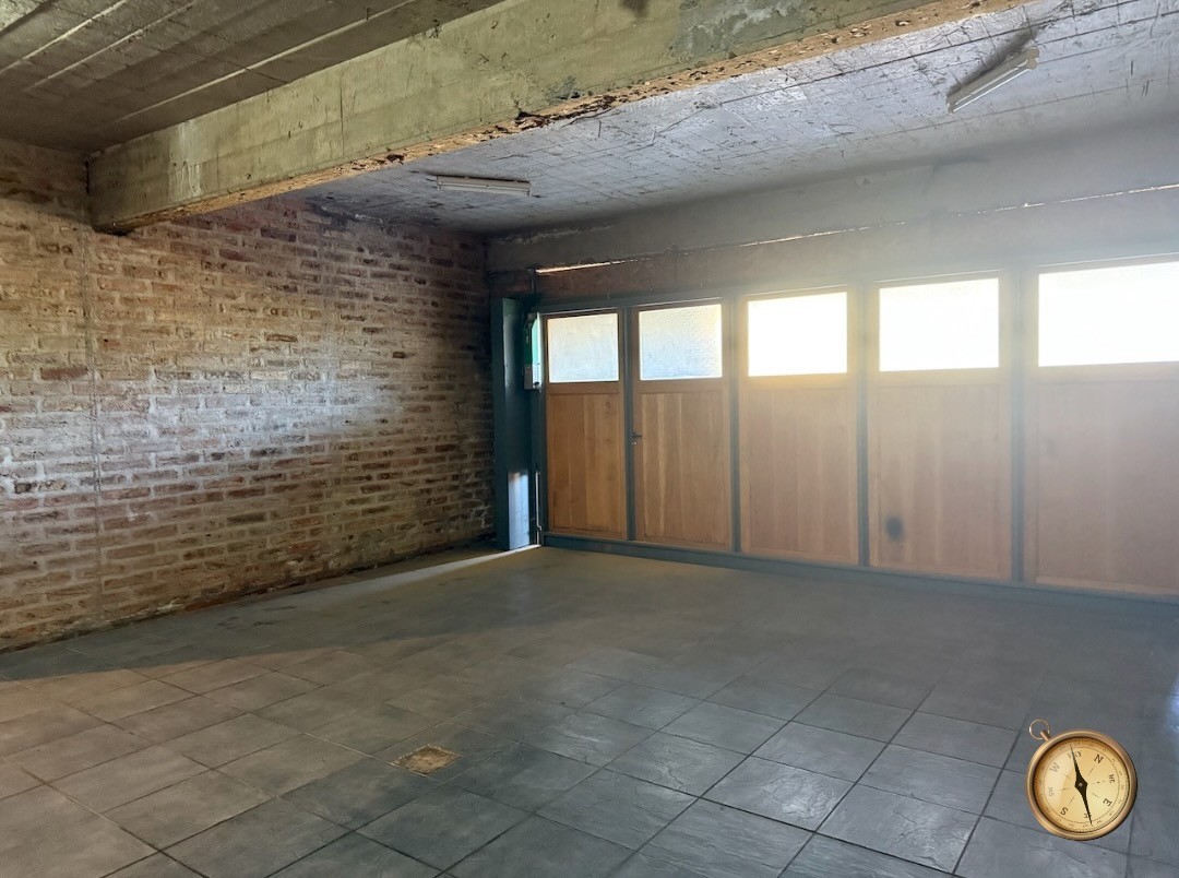 C007 - Casa de 3 dormitorios 300m2 en lote de 1500m2 - Altos del Sol