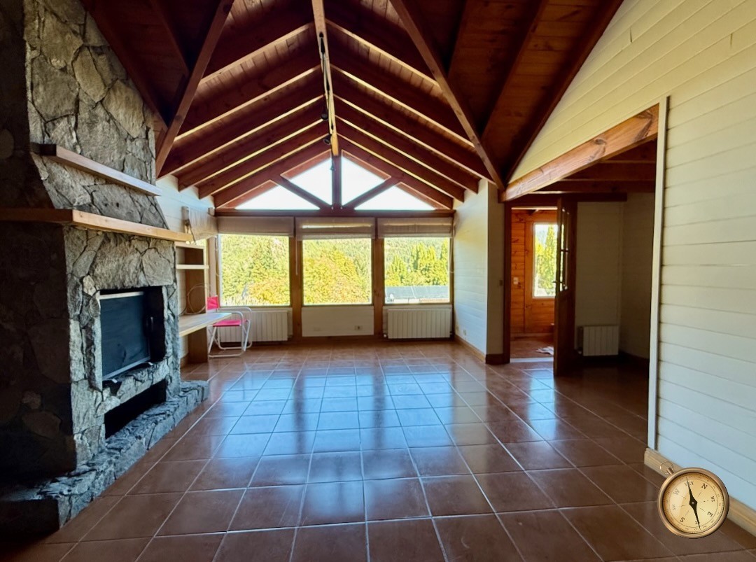 C007 - Casa de 3 dormitorios 300m2 en lote de 1500m2 - Altos del Sol