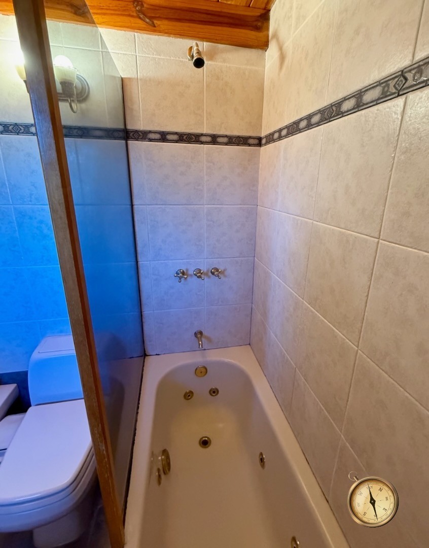 C007 - Casa de 3 dormitorios 300m2 en lote de 1500m2 - Altos del Sol