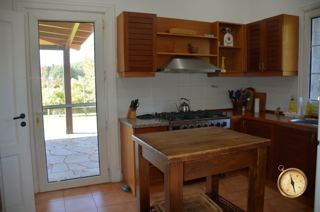 C133 Unica y exclusiva propiedad de categoría - 608 m2 en 4 lotes 6082m2 totales-  Chapelco Golf 