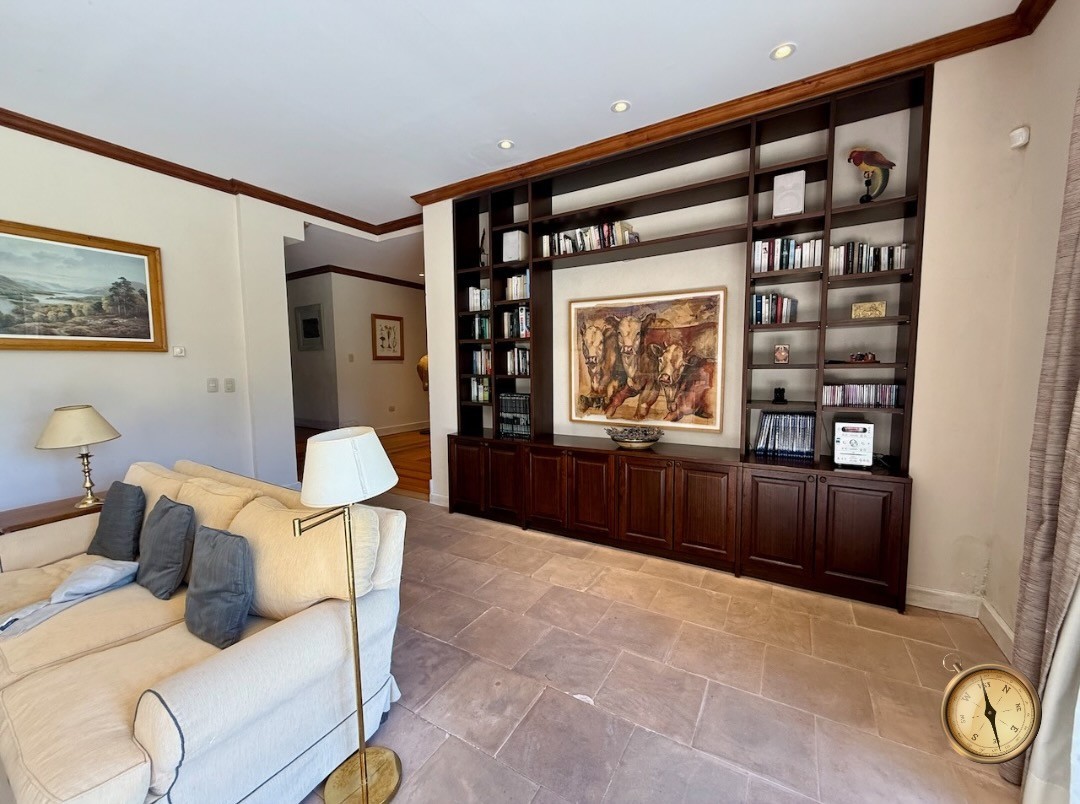 C133 Unica y exclusiva propiedad de categoría - 608 m2 en 4 lotes 6082m2 totales-  Chapelco Golf 