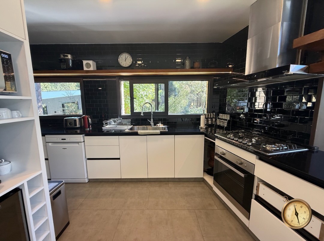 C206 - Excelente propiedad de 3 dormitorios 236 m2 el lote de 2151 m2 en Chapelco Golf
