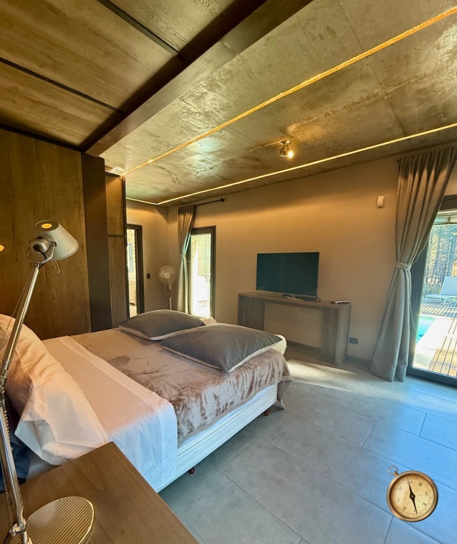 C206 - Excelente propiedad de 3 dormitorios 236 m2 el lote de 2151 m2 en Chapelco Golf