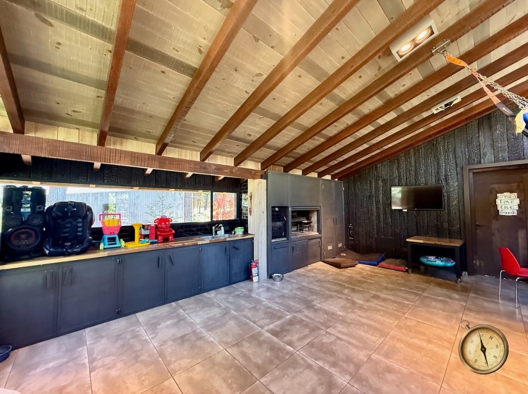 C206 - Excelente propiedad de 3 dormitorios 236 m2 el lote de 2151 m2 en Chapelco Golf