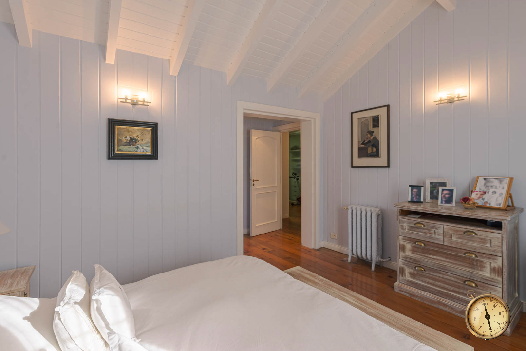 C228 - Espectacular Propiedad de 5 dormitorios - 336 m2 - Rivadavia al 900 - Centro C228 - Espectacular Propiedad de 5 dormitorios - 336 m2 - Rivadavia al 900 - Centro