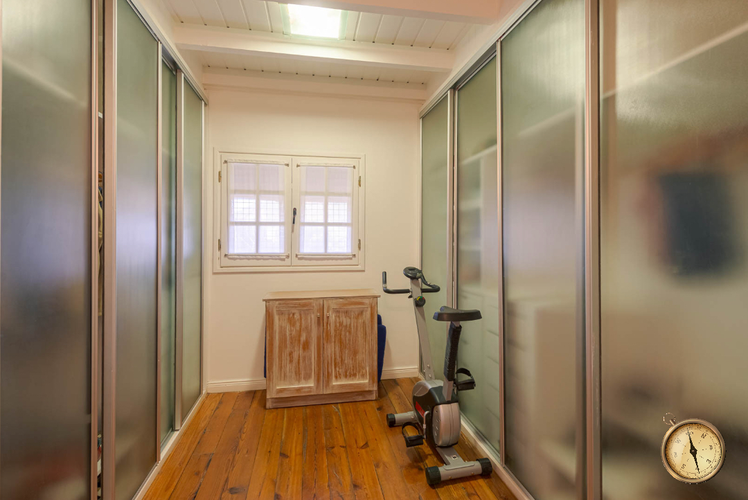 C228 - Espectacular Propiedad de 5 dormitorios - 336 m2 - Rivadavia al 900 - Centro C228 - Espectacular Propiedad de 5 dormitorios - 336 m2 - Rivadavia al 900 - Centro