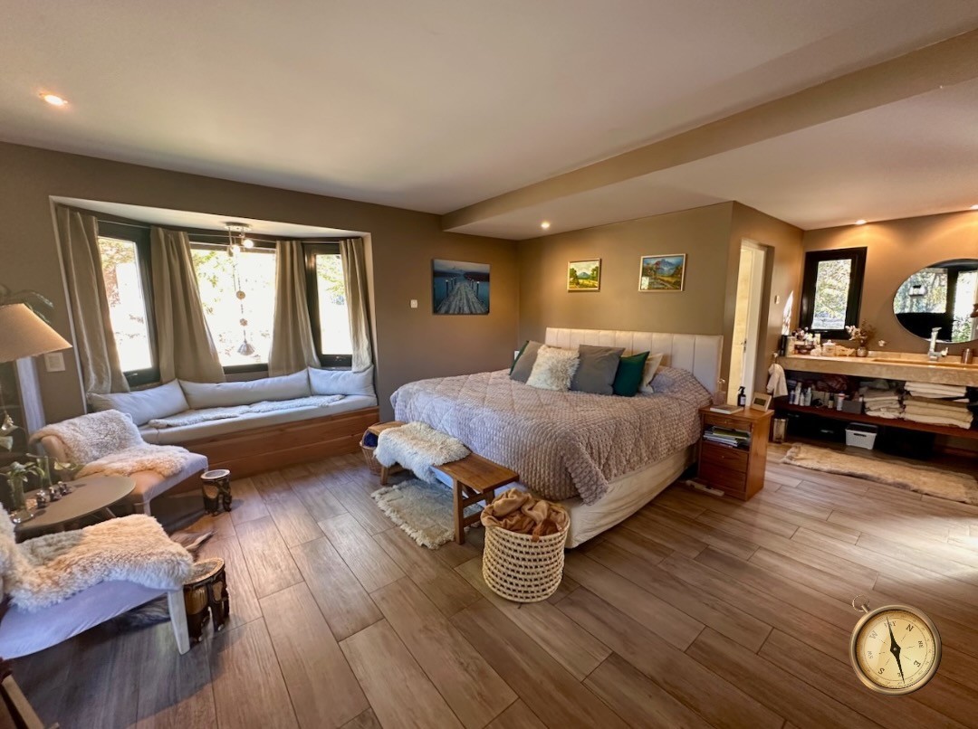C258 - Casa y departamento con costa de arroyo y vistas a la cascada - 10.000m2 - Altos de Chapelco 