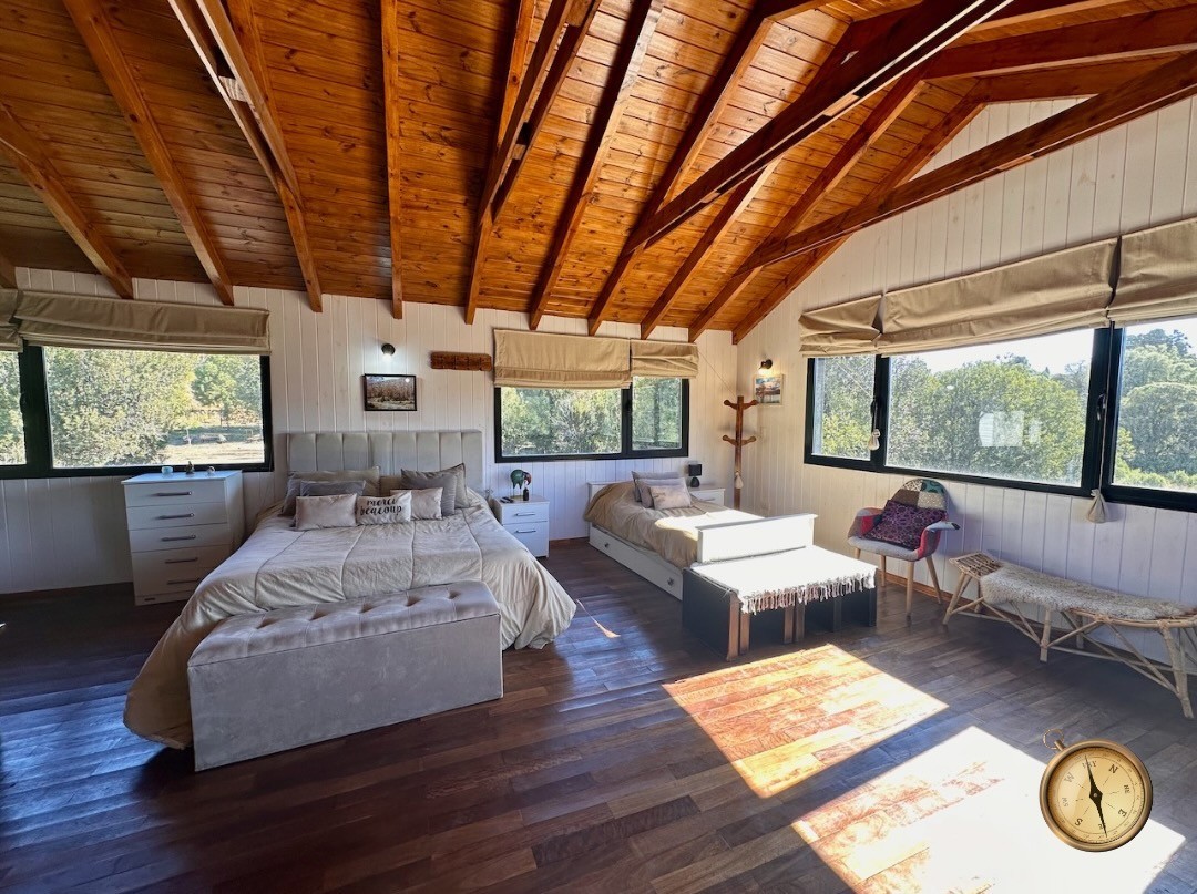 C258 - Casa y departamento con costa de arroyo y vistas a la cascada - 10.000m2 - Altos de Chapelco 