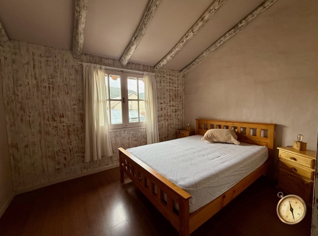 C261- Cabaña de dos dormitorios - 49 m2 - 3  de Caballeria al 400 - centro
