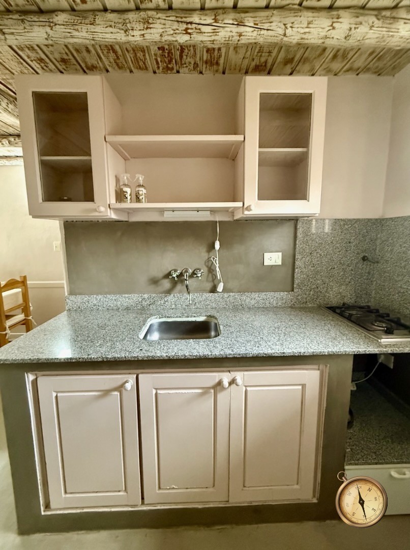 C261- Cabaña de dos dormitorios - 49 m2 - 3  de Caballeria al 400 - centro