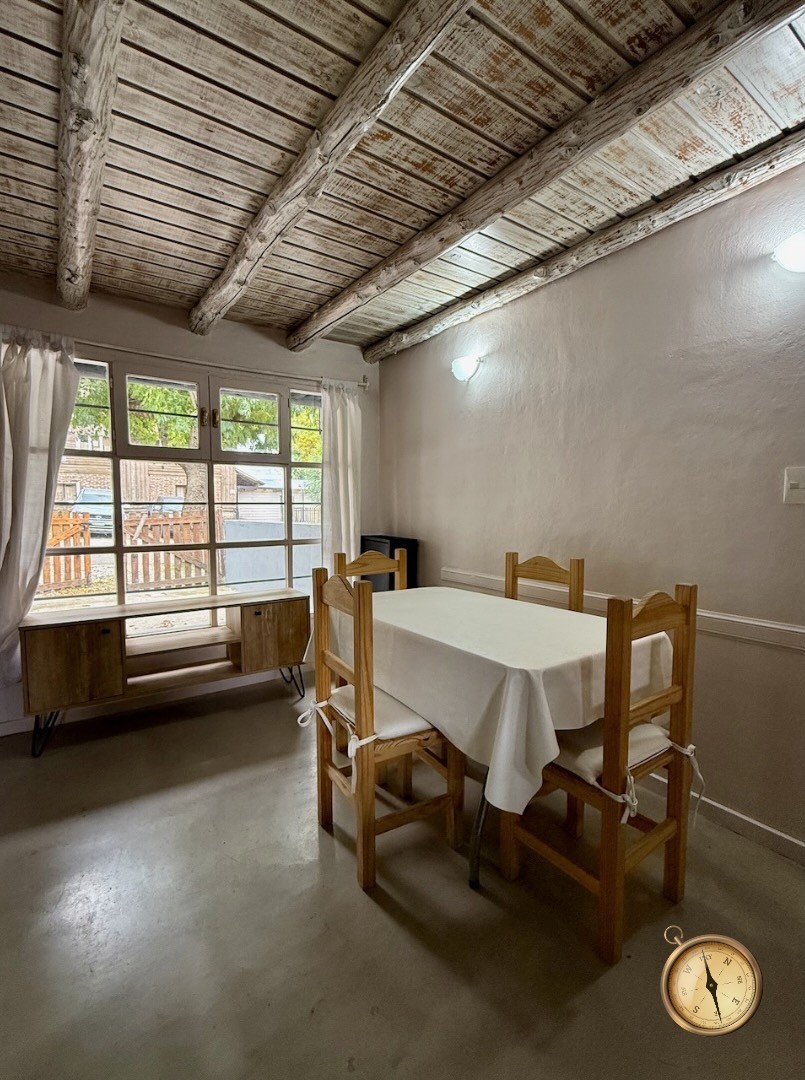 C261- Cabaña de dos dormitorios - 49 m2 - 3  de Caballeria al 400 - centro