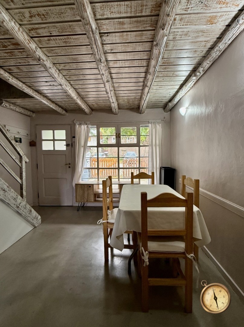 C261- Cabaña de dos dormitorios - 49 m2 - 3  de Caballeria al 400 - centro