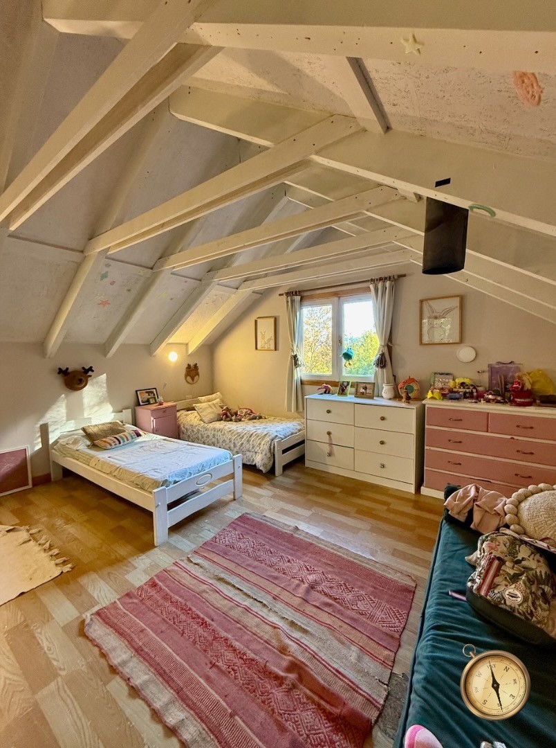 C262 - Casa de dos dormitorios - 120 m2 en Lote de 2000 m2  - Cjon de Gingins