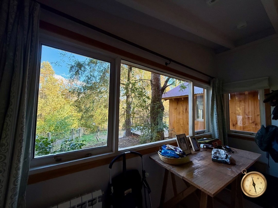 C262 - Casa de dos dormitorios - 120 m2 en Lote de 2000 m2  - Cjon de Gingins
