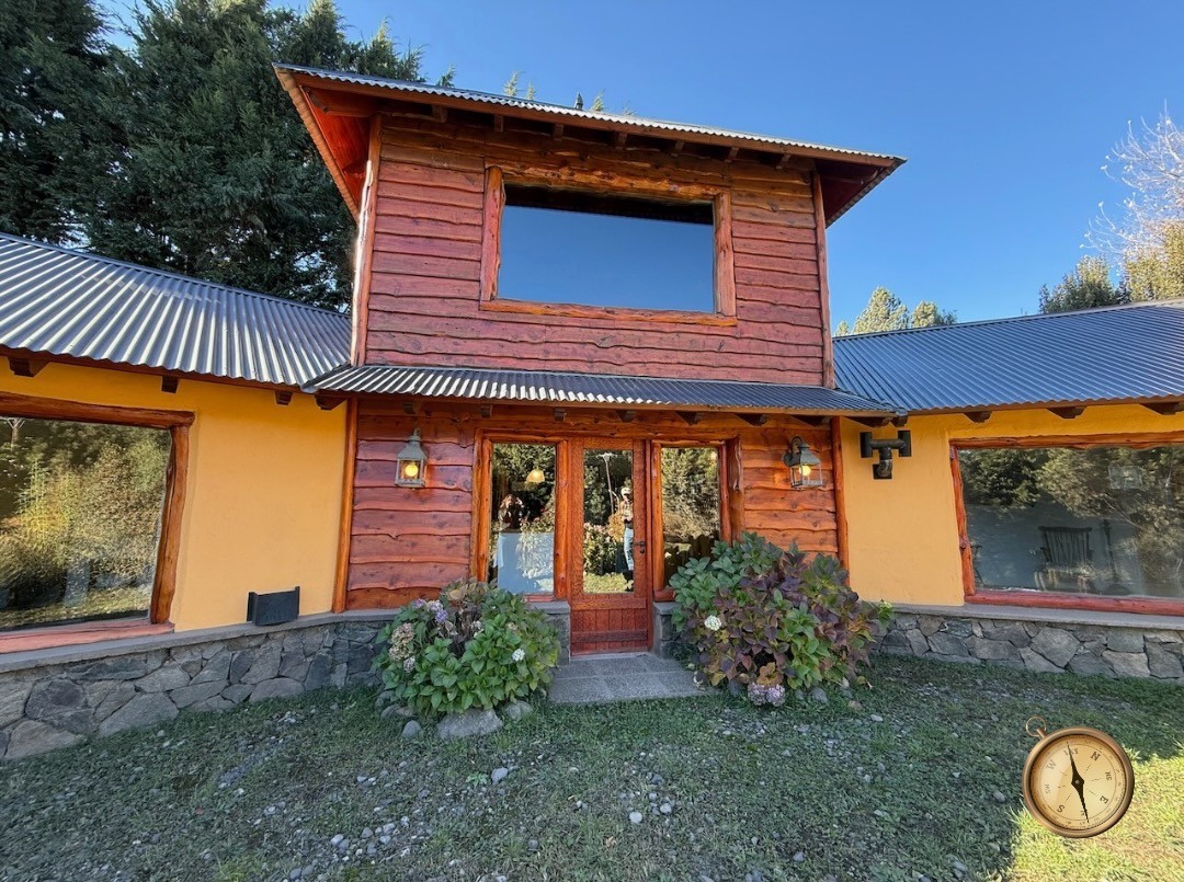 C264 - Casa de dos dormitorios - 130 m2 en Lote de 1280 m2  -Ruca Hue