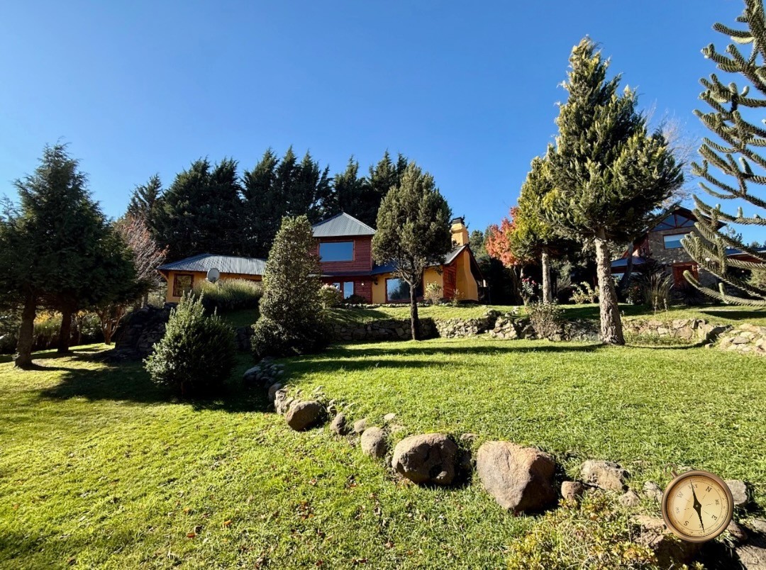 C264 - Casa de dos dormitorios - 130 m2 en Lote de 1280 m2  -Ruca Hue