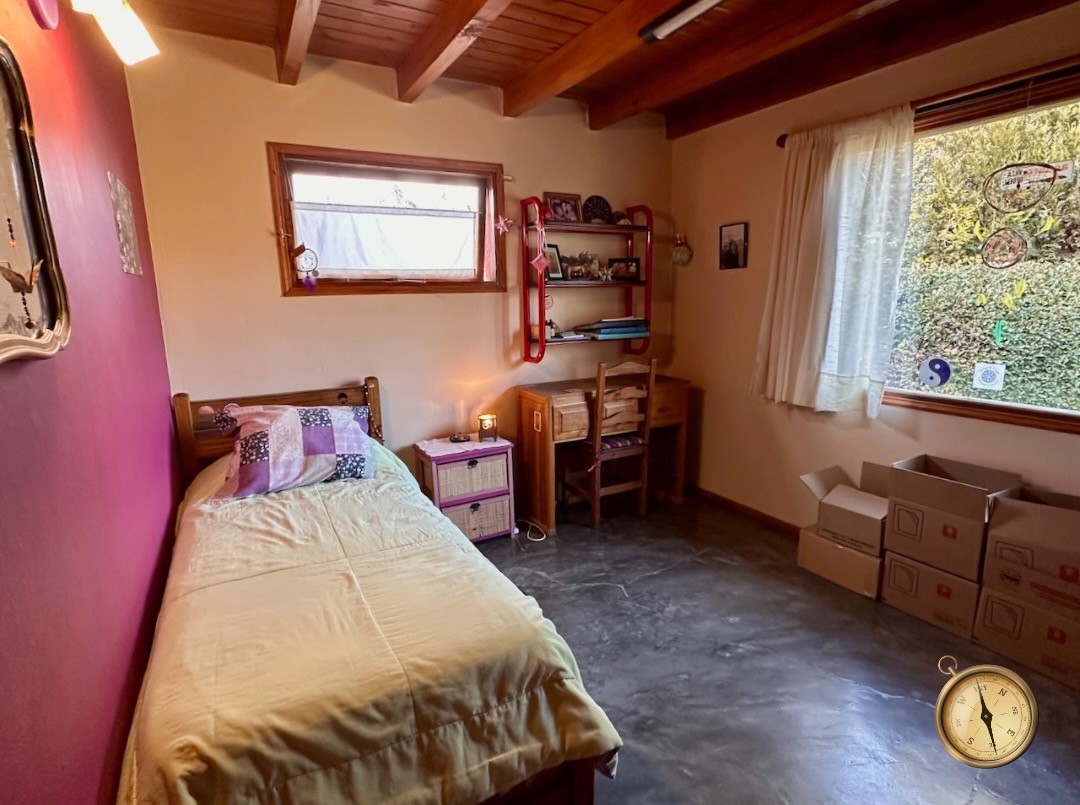 C266 - Casa de 3 dormitorios de 141 m2 mas cabaña  en Lote de 956 m2  - Ruca Hue