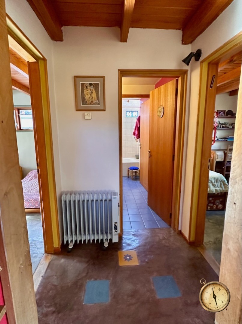 C266 - Casa de 3 dormitorios de 141 m2 mas cabaña  en Lote de 956 m2  -Ruca Hue