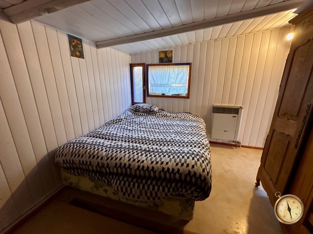 C266 - Casa de 3 dormitorios de 141 m2 mas cabaña  en Lote de 956 m2  - Ruca Hue