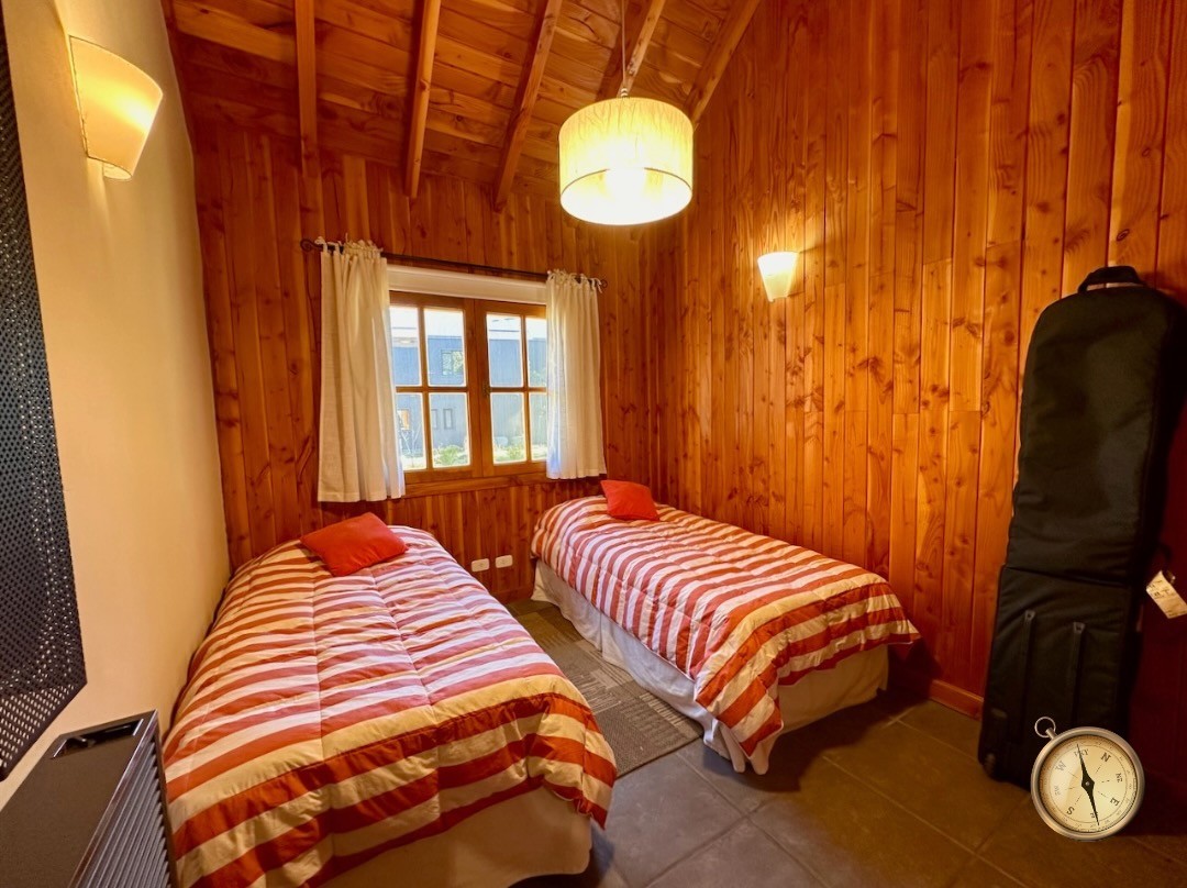 C268 - Exclusiva propiedad de 3 dormitorios de 200m2 en lote de 1430 m2 - Chihuallanca - Lago Lolog 