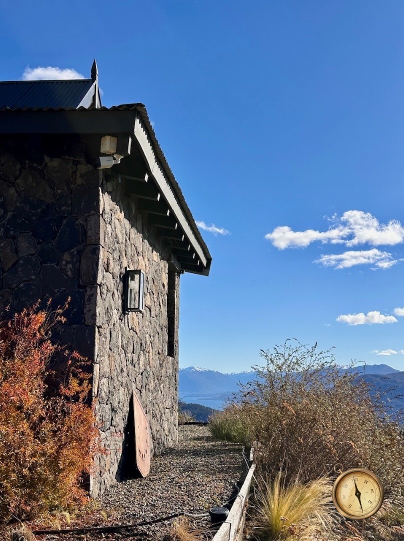 C269 - Excelente casa de 3 dormitorios mas cabaña  - Valle Escondido