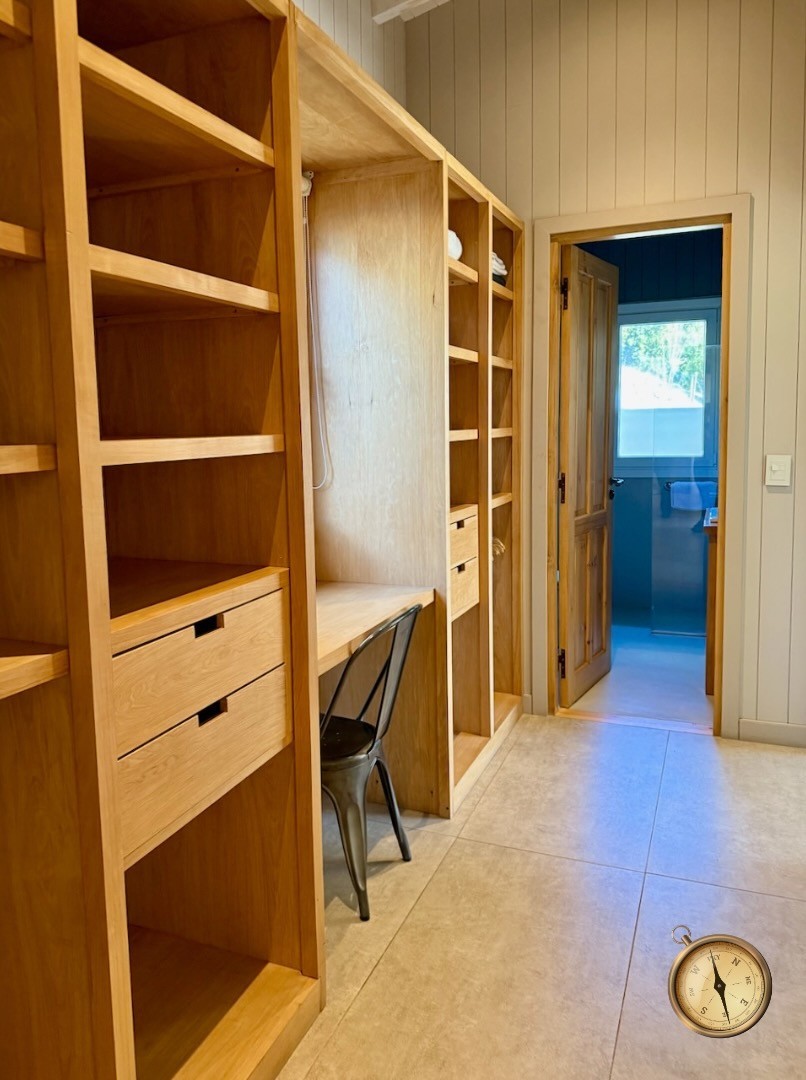 C269 - Excelente casa de 3 dormitorios mas cabaña  - Valle Escondido