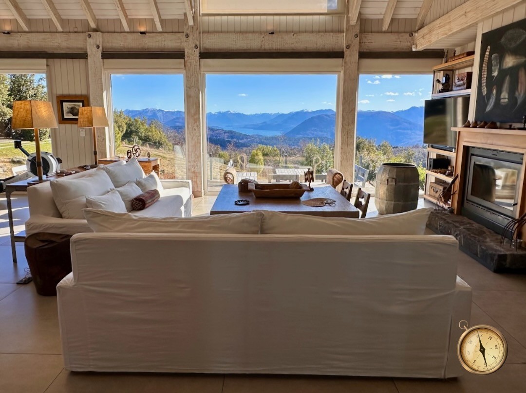 C269 - Excelente casa de 3 dormitorios mas cabaña  - Valle Escondido