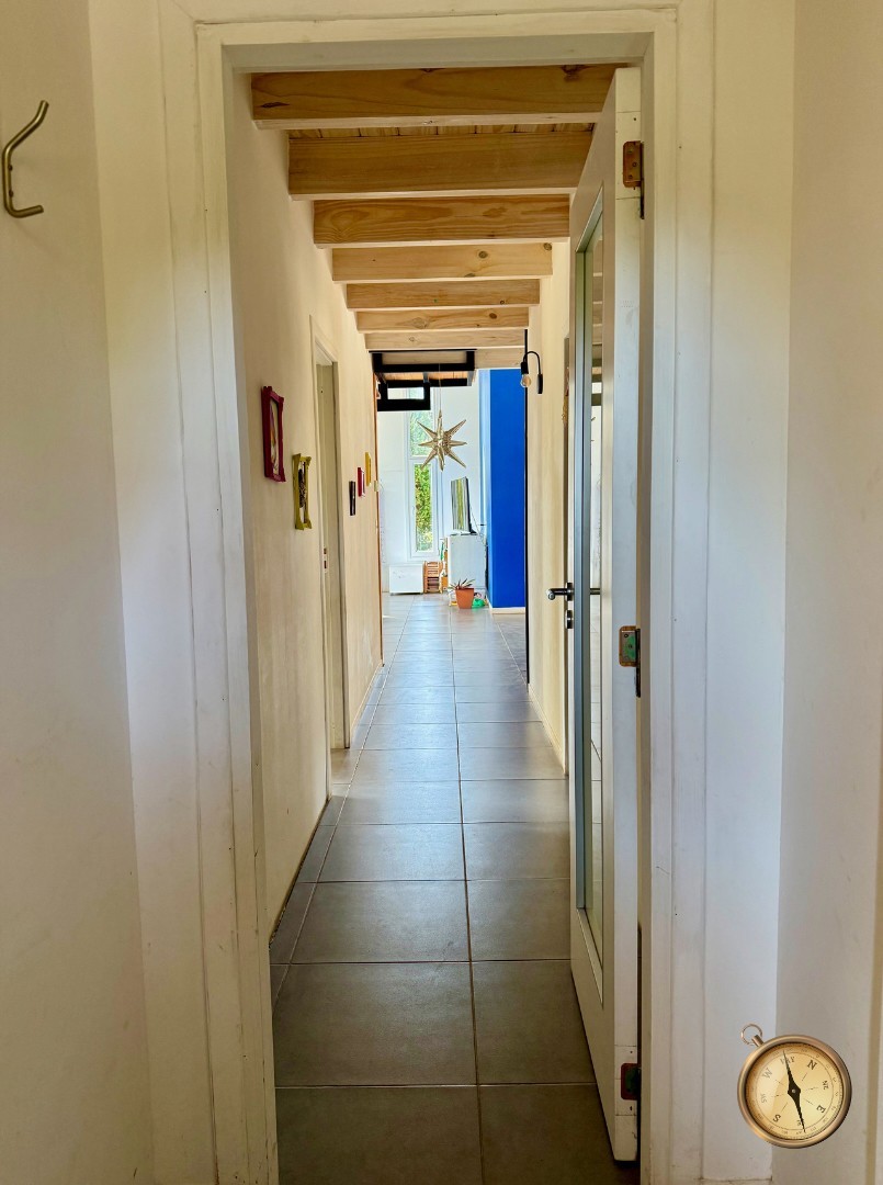 C270 - Casa de 3 dormitorios - 170 m2  en Lote de 2500 m2  - Los Riscos