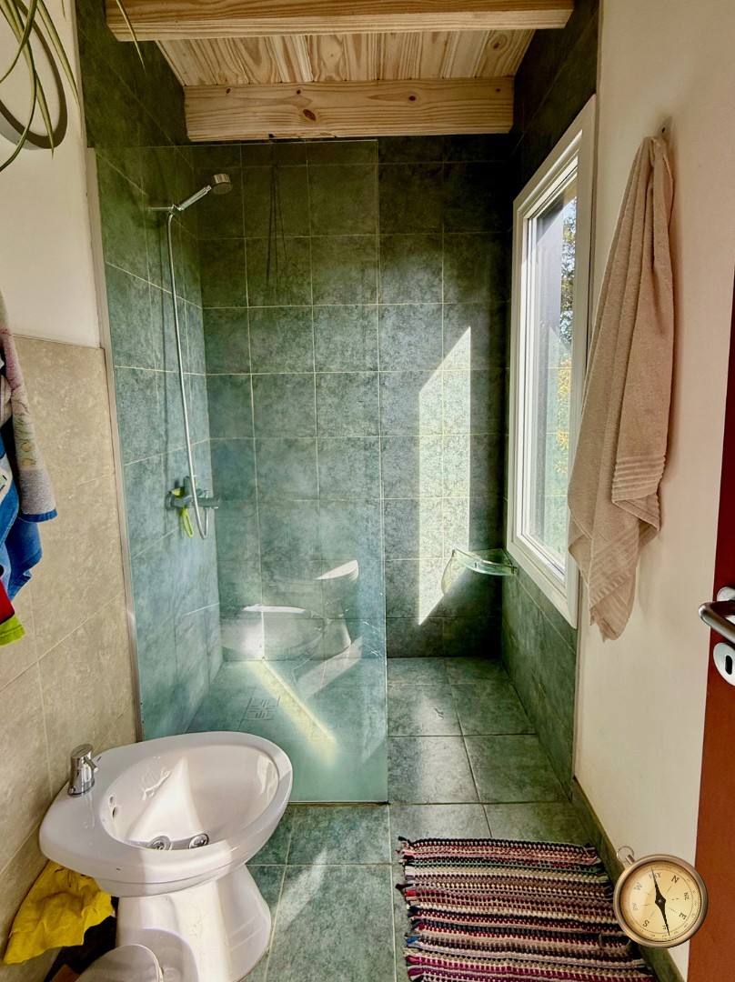 C270 - Casa de 3 dormitorios - 170 m2  en Lote de 2500 m2  - Los Riscos