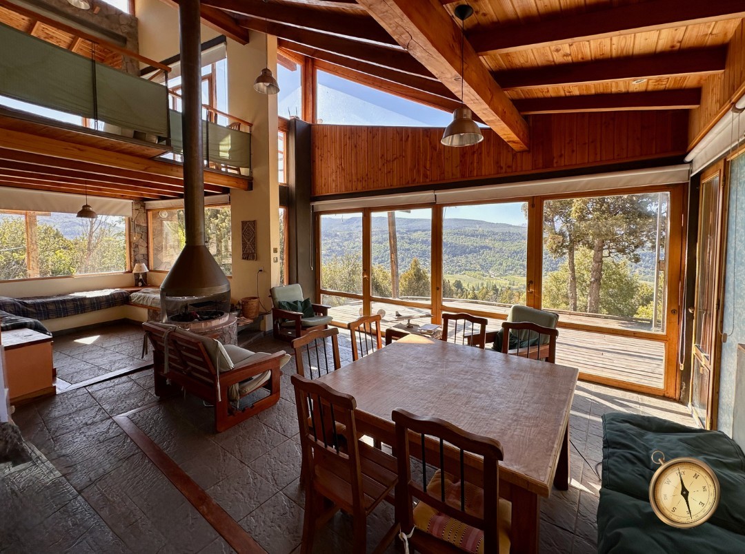 C271 - Casa de 1 dormitorio - 124 m2  en Lote de 2500 m2  - Handel