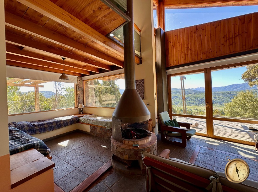 C271 - Casa de 1 dormitorio - 124 m2  en Lote de 2500 m2  - Handel