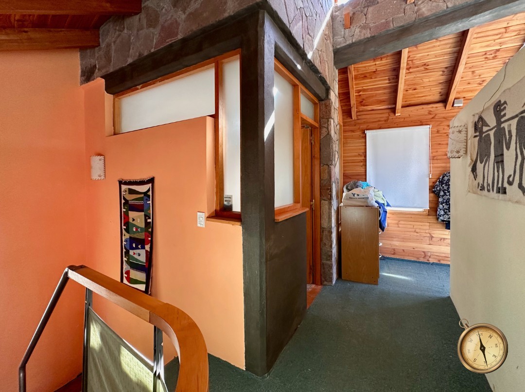 C271 - Casa de 1 dormitorio - 124 m2  en Lote de 2500 m2  - Handel