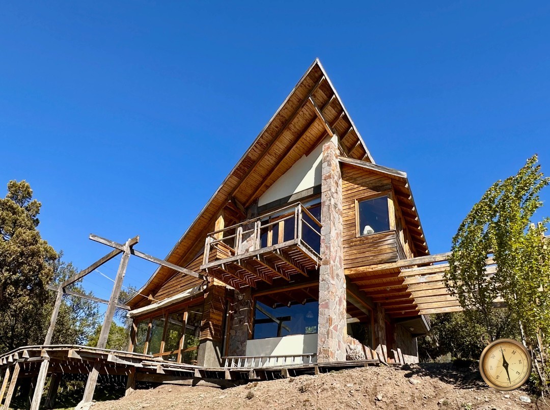 C271 - Casa de 1 dormitorio - 124 m2  en Lote de 2500 m2  - Handel