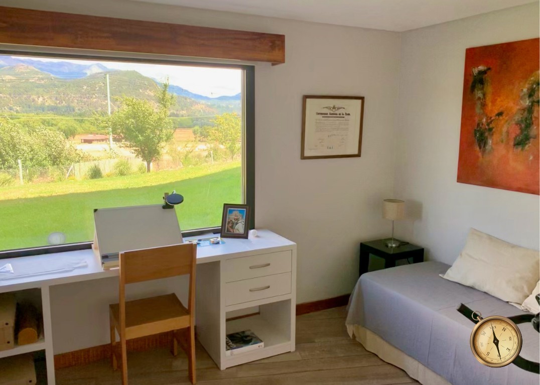 C275 - Casa de 3 dormitorios - 260 m2  en Lote de 3500 m2  - Callejon de GinGins