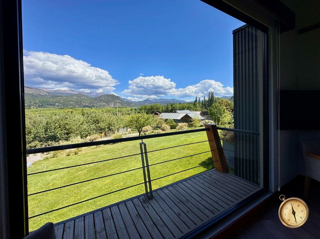 C275 - Casa de 3 dormitorios - 260 m2  en Lote de 3500 m2  - Callejon de GinGins