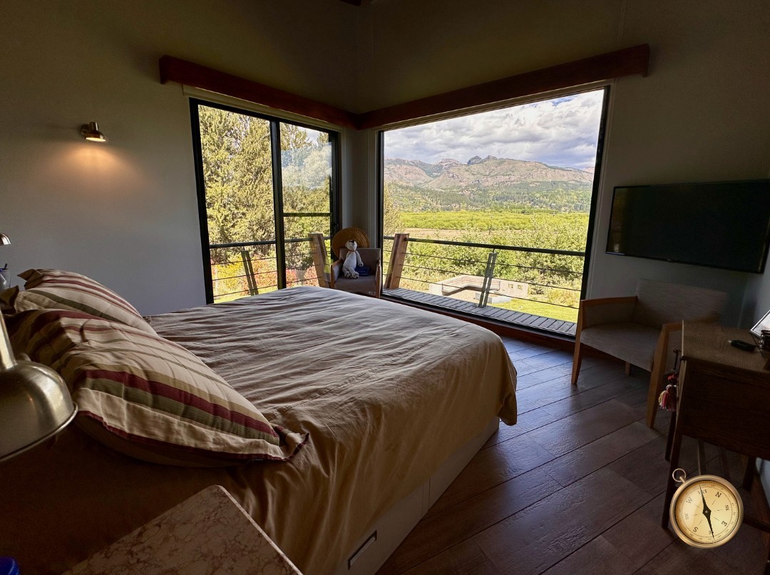 C275 - Casa de 3 dormitorios - 260 m2  en Lote de 3500 m2  - Callejon de GinGins