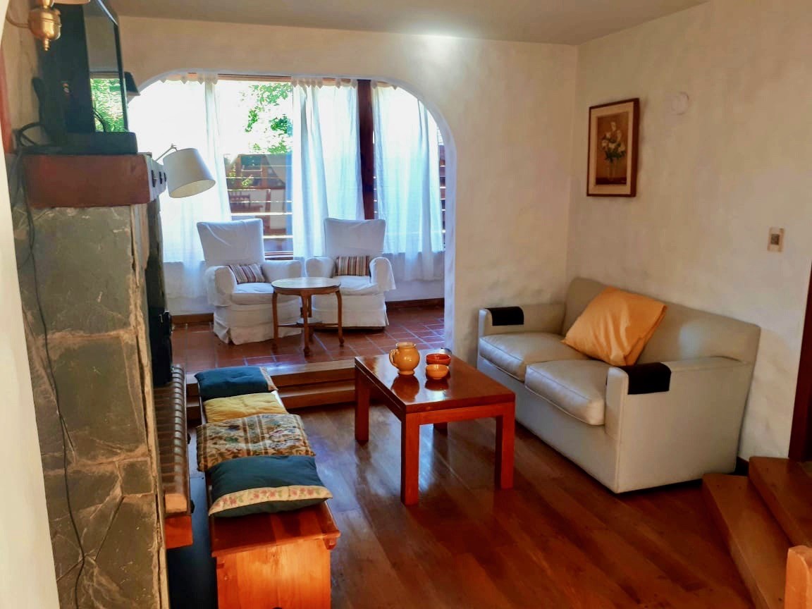 C142 Muy linda Casa de 113 m2 en lote de 470 m2 - Perez al 500 - Centro